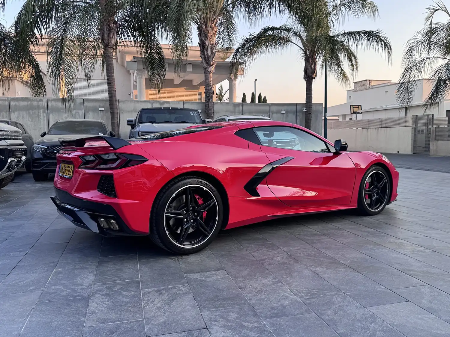 Chevrolet-Corvette-1