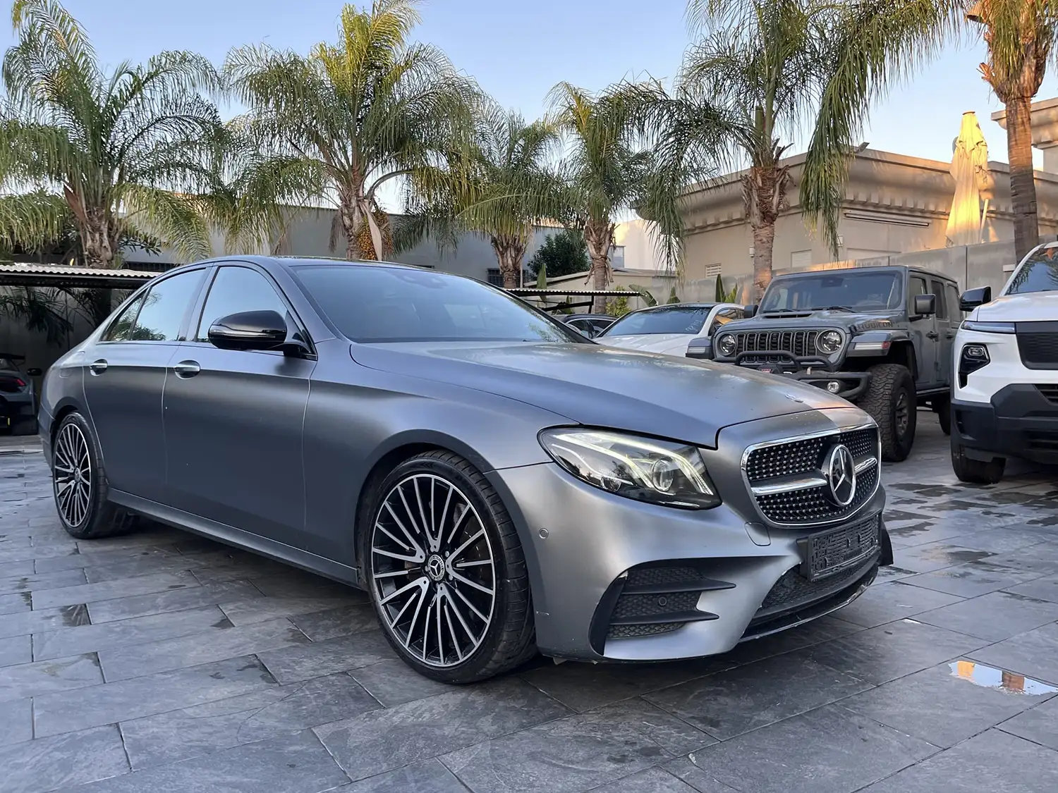 E-300e-Amg-1
