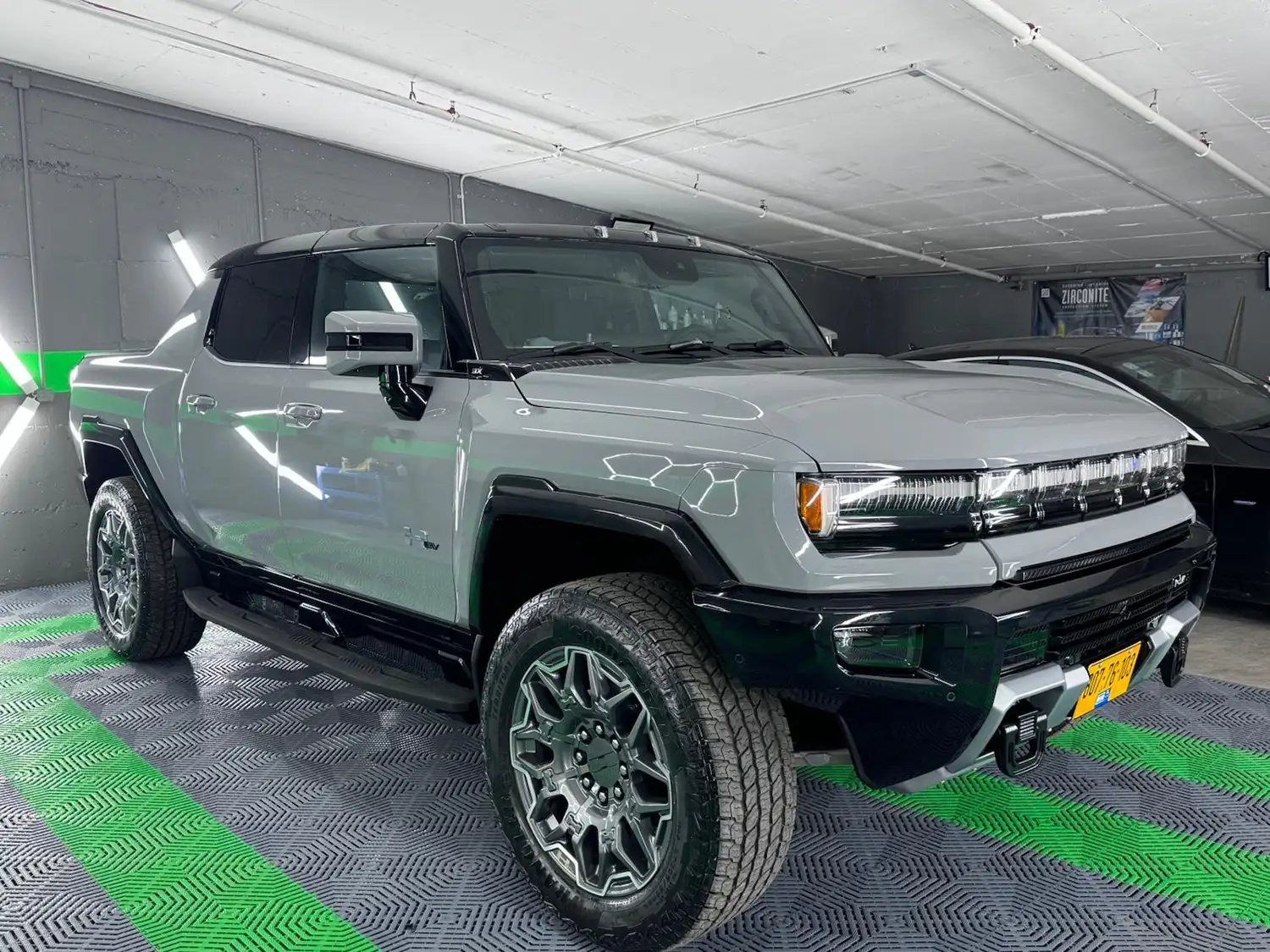 GMC-Hummer-1
